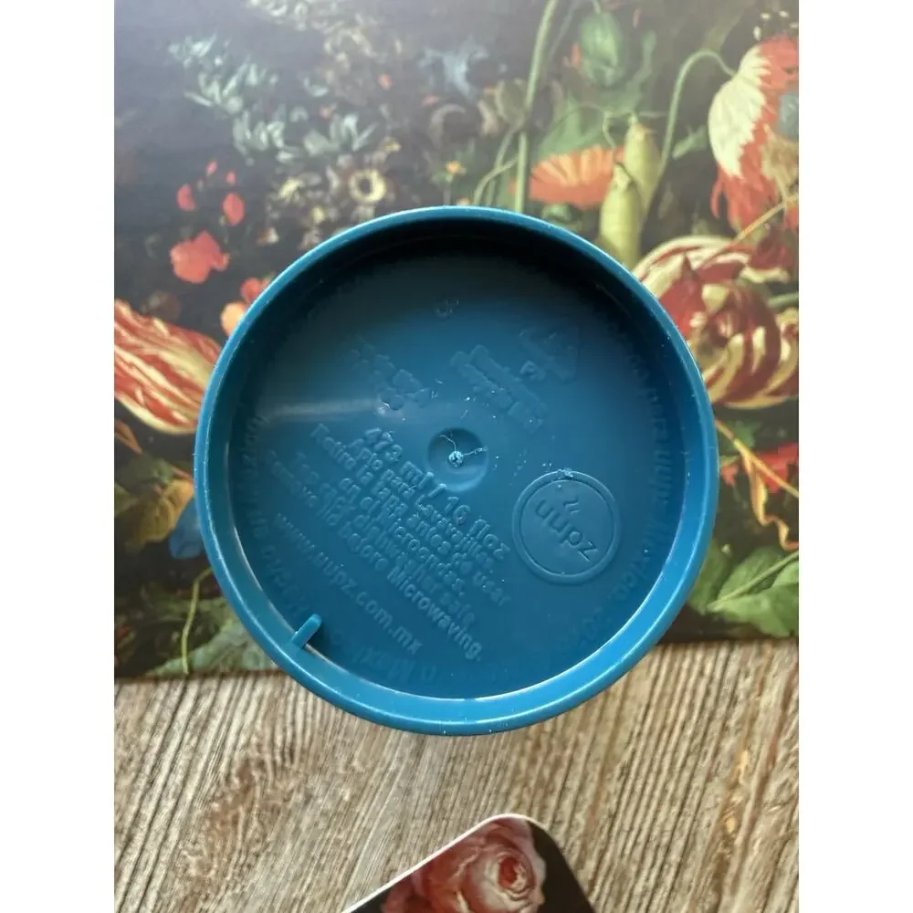 ELEVEN CUP & LID STARBUCKS + STRANGER THINGS LATINA COLLAB COLLECTOR’S ITEM